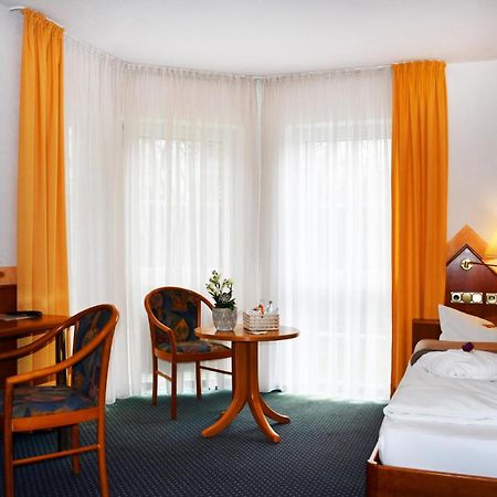 Hotel Schoene Aussicht Gießen Exteriör bild