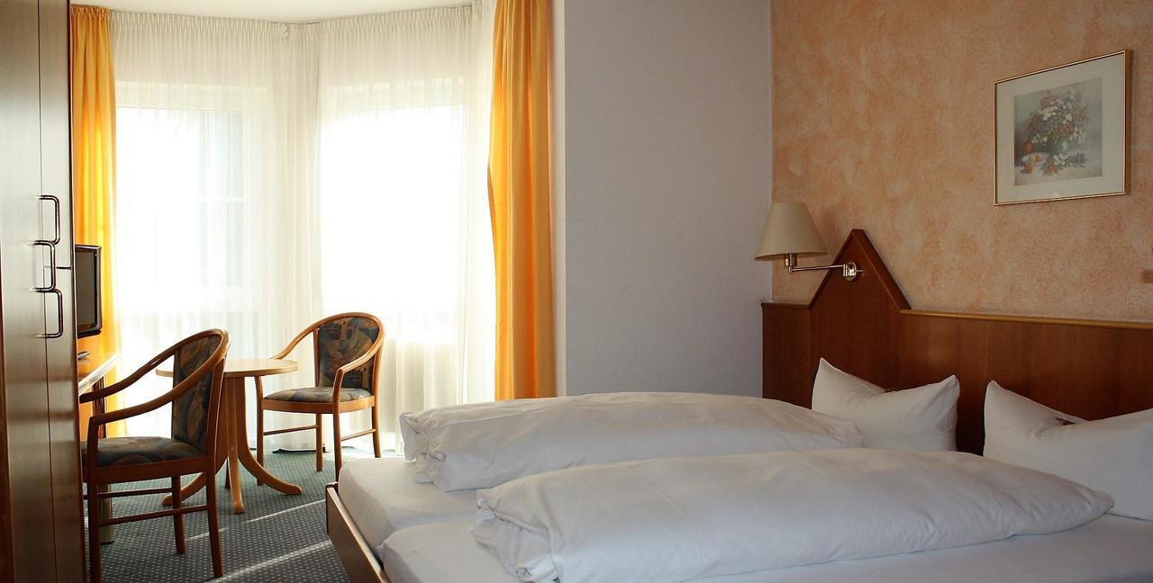 Hotel Schoene Aussicht Gießen Exteriör bild